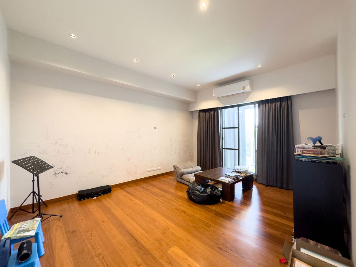 รูป เจ้าของขายเอง! บ้านเดี่ยวหรู รีโนเวทใหม่สไตล์โมเดิร์น พร้อมรายได้ค่าเช่า 210,000 บ./เดือน ขายบ้าน เอเวอร์กรีน วิลล์ บางนา–ตราด 56 (Evergreen Ville) - รูปที่ 33/41