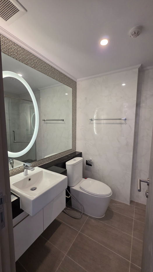 picture For rent: Supalai Oriental Sukhumvit 39 | Near BTS Phrom Phong / MRT Phetchaburi, 46 sq m. - 8/9