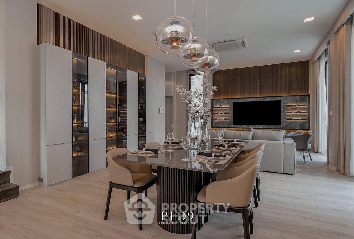 รูป บ้าน 4-ห้องนอน ที่ วีเว่ กรุงเทพกรีฑา ใกล้ กรุงเทพกรีฑา (ID 2514144) - รูปที่ 2/30