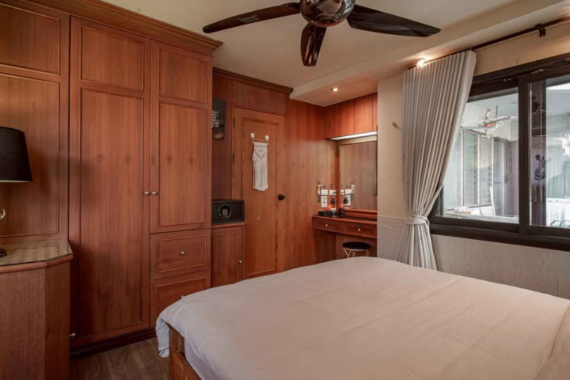 picture Condo for sale with   1 bedroom, 1 bathroom and   1 kitchen.    - 16/19