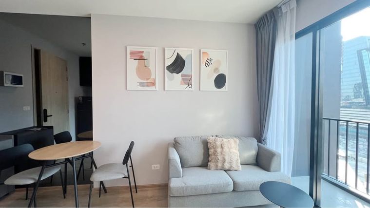 ให้เช่า ✨ ห้องใหม่ ห้องสวย ✨" 𝐍𝐮𝐞 𝐃𝐢𝐬𝐭𝐫𝐢𝐜𝐭 𝐑𝟗 " ชั้น 12 ตึก N เฟอร์ฯครบ ใกล้ MRT-พระราม 9 [251426]