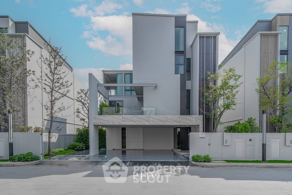 picture 4-BR House at Vive Krungthep Kreetha close to Krungthep Kreetha (ID 2514144) - 1/30