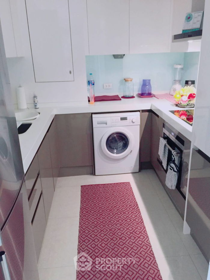 picture 2-BR Condo at Q Langsuan near BTS Ratchadamri (ID 1046395) - 12/13