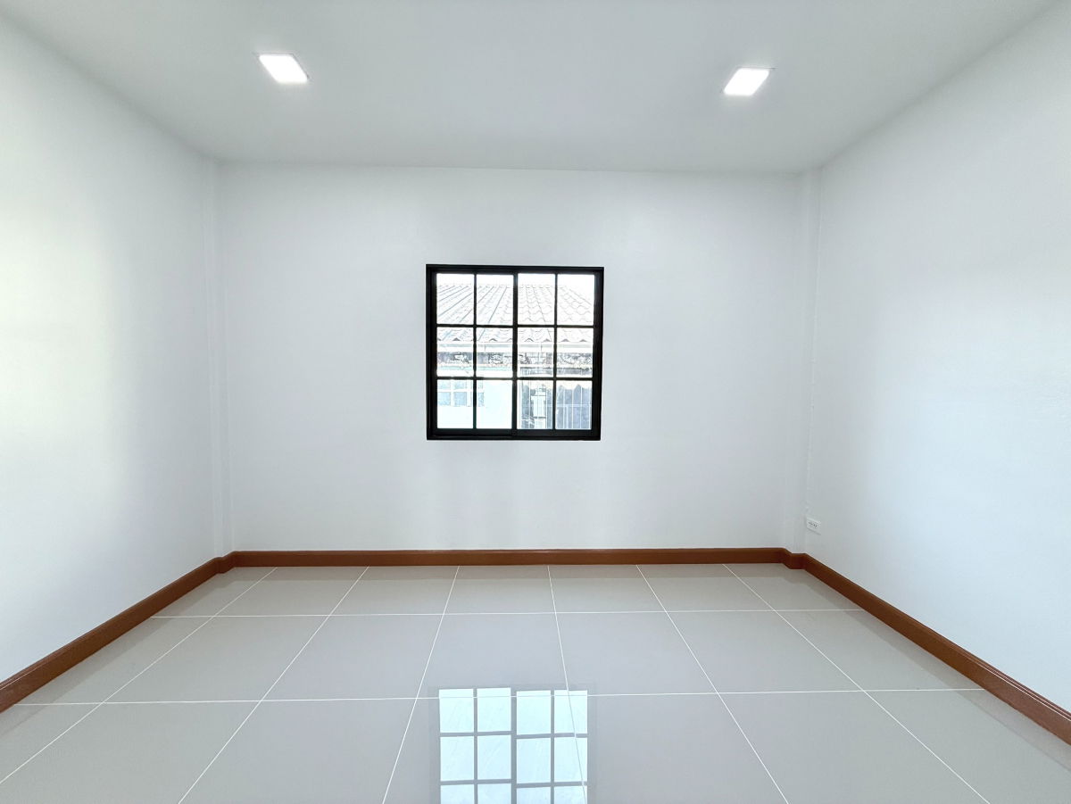 รูป ทาวน์เฮ้าส์รีโนเวทใหม่ ทำเลดี หมู่บ้าน มารวย ซอยร่มเกล้า 44 ใกล้แอร์พอร์ทลิงค์ สุวรรณภูมิ รามคำแหง คลองสามประเวศ ลาดกระบัง - รูปที่ 18/22