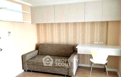 Condos for sale : 1-BR Condo at Lumpini Park Pinklao near MRT Bang Yi Khan (ID 641785)
