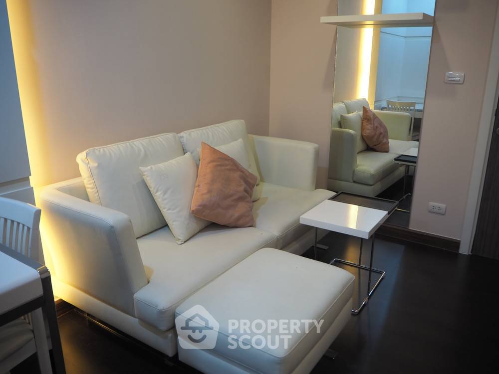 picture 1-BR Condo at Urbano Absolute near BTS Krung Thon Buri (ID 336313) - 4/6