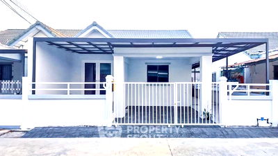 Houses for sale Si Racha Chonburi : 2-BR Semi-detached House in Si Racha (ID 1481759)