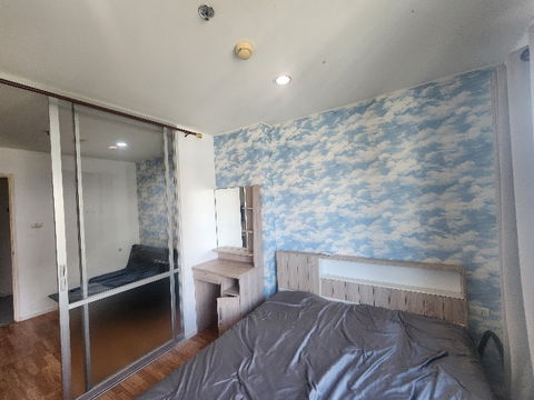 For rent 😊💚Lumpini nawamin sriburapha 26sqm.