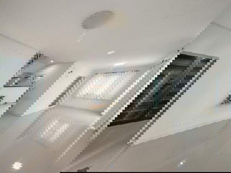 รูป ขายบ้านแฝดมือสองนนทบุรี โครงการ ชวนชื่น พระราม7-สิรินธร (Chuanchuen Rama 7-Sirindhorn) เนื้อที่ 36 ตร.ว. ใกล้รถไฟฟ้าสายสีแดงสถานีบางบำหรุ  - รูปที่ 4/12