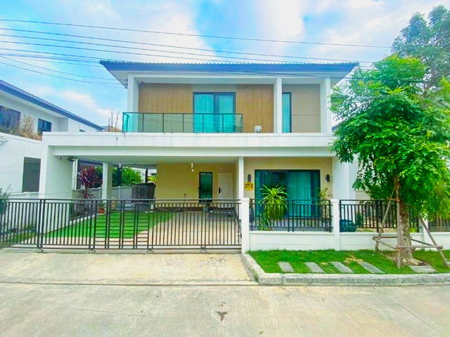 รูป วงแหวน-จตุโชติ รร.สารสาสน์วิเทศสายไหม 1.6 กม. รพ.สายไหม 1.8 กม. ให้เช่าบ้าน 2 ชั้น 60 ตร.วา. 240 ตร.ม. 4นอน 5 น้ำ ตลาดวงศกร 1.6 กม. - รูปที่ 1/8