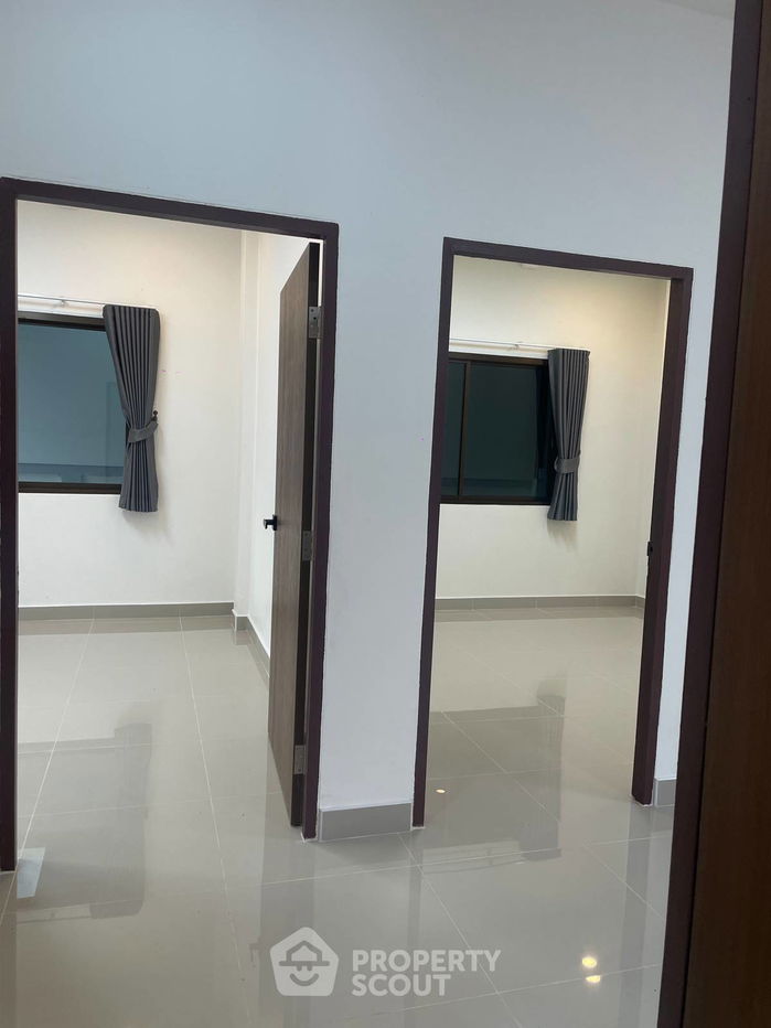 picture 3-BR House close to Pattaya (ID 2513743) - 14/25