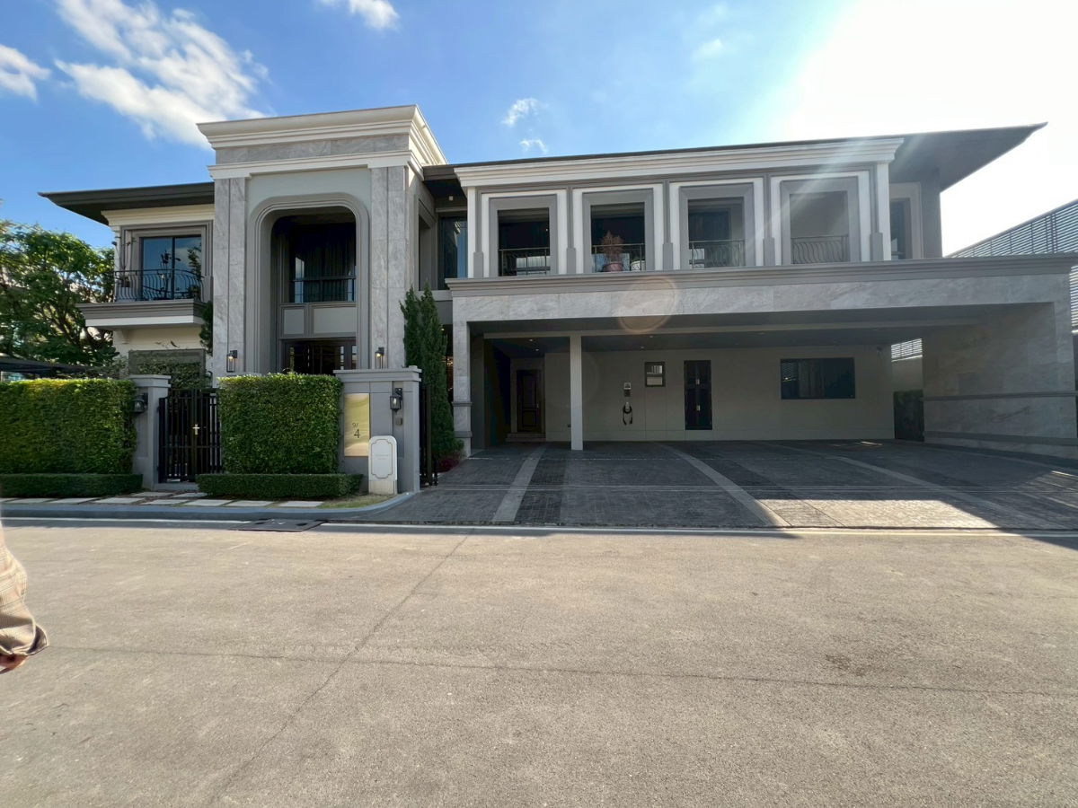 รูป Grand Bangkok Boulevard กรุงเทพกรีฑา บ้านเดี่ยวหรูสไตล์ Modern Classic ใกล้ ARL ลาดกระบัง และสนามบินสุวรรณภูมิ เพียง 62 ครอบครัวเท่านั้น - รูปที่ 1/36