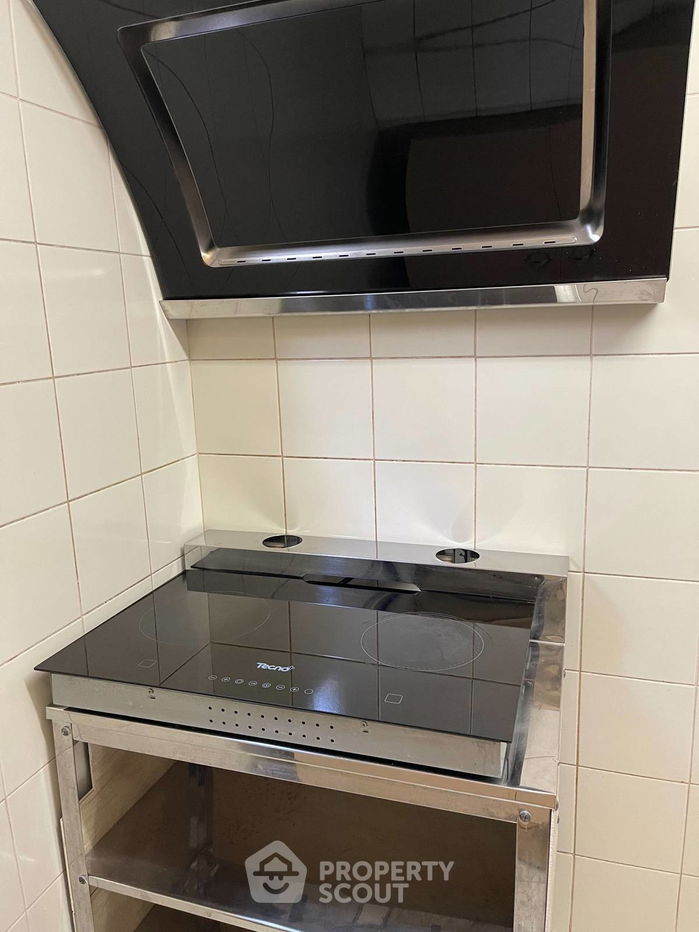 picture 2-BR Condo at Top View Tower Condominium near BTS Thong Lor (ID 882906) - 26/27