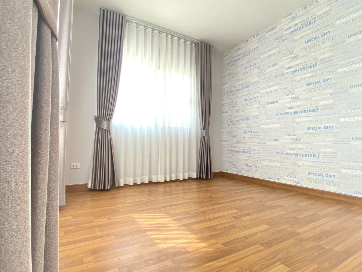 picture Selling house Baan Klang Suan 3.88 Million - 42/64