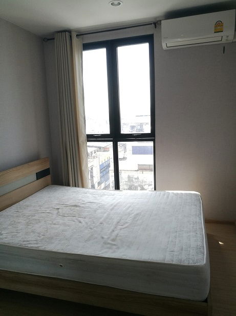 รูป มีเครื่องซักผ้า คอนโด พลัม ปิ่นเกล้า สเตชั่น แบบ 1 ห้องนอน 27 ตรม. ชั้น 11 ของครบ เพียง 11,000 บาท - รูปที่ 1/8