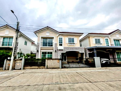 ขายบ้านเดี่ยว : ขายถูกสุด บ้านใหม่ Golden Neo บางนา-สวนหลวง 4 ห้องนอน 3 ห้องน้ำ 5.75ลบ.