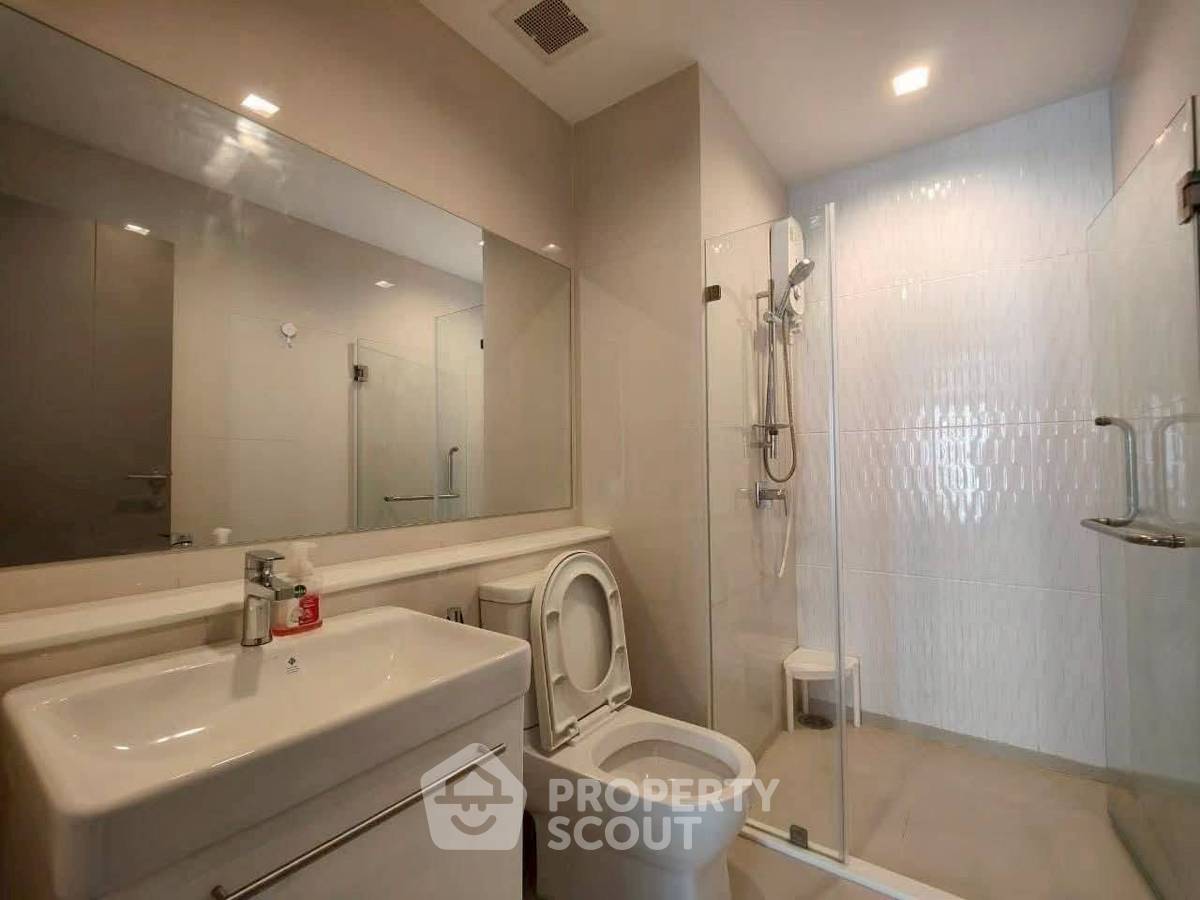 picture 2-BR Condo at Life Asoke - Rama 9 near MRT Phra Ram 9 (ID 2497839) - 9/12