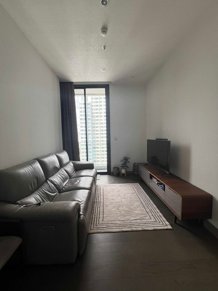 picture TH0169-CO | For Rent: The Esse at Singha Complex 💸 Rental Price: 45,000 THB/month 🚇 MRT Phetchaburi - 4/13