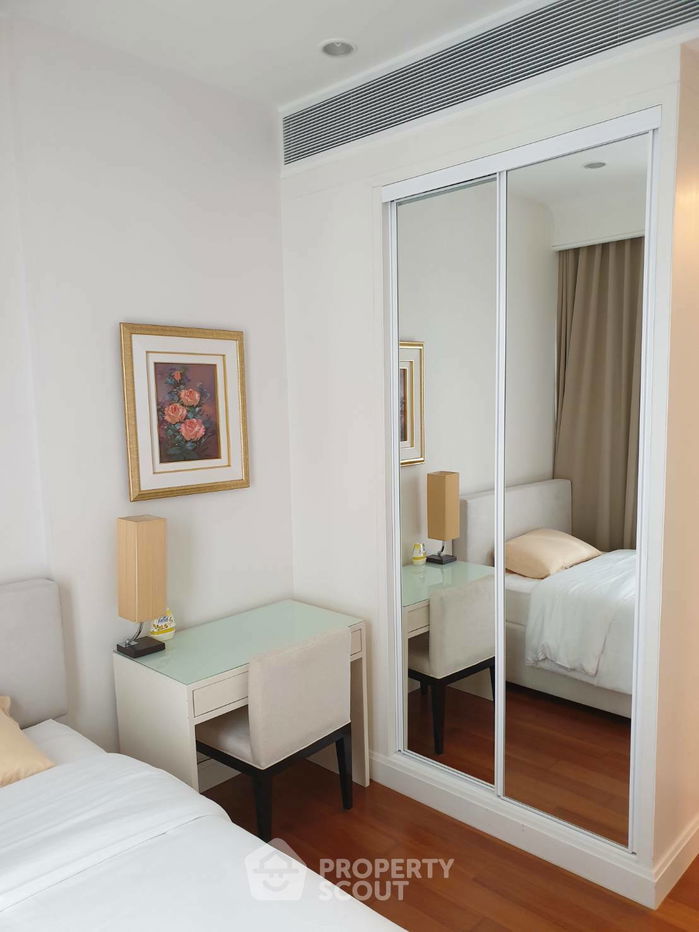 picture 2-BR Condo at Q Langsuan near BTS Ratchadamri (ID 1046395) - 8/13