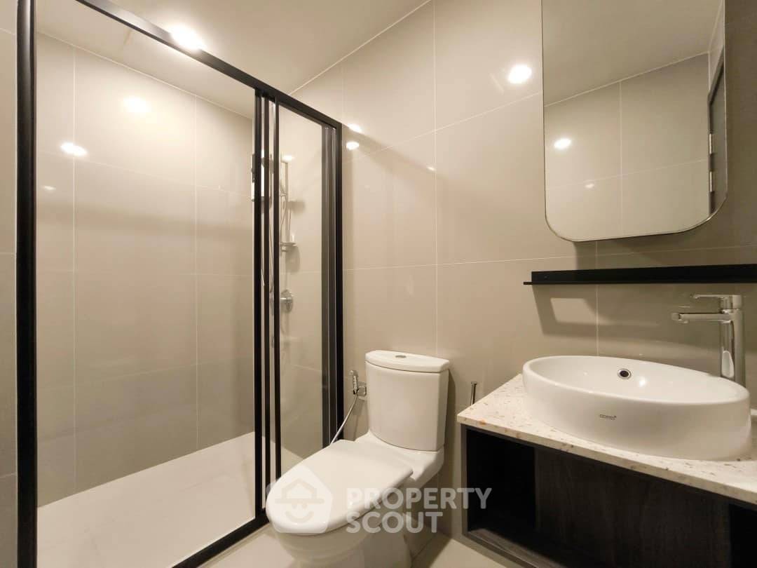 picture 2-BR Condo at XT Huaikhwang near MRT Huai Khwang (ID 2401982) - 10/12