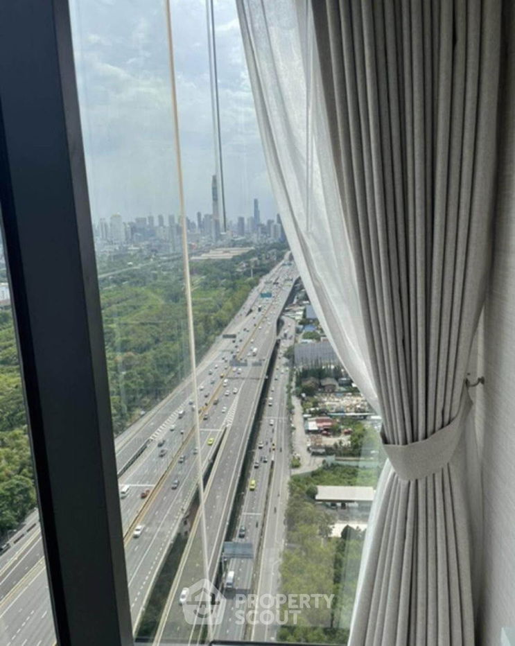 picture 2-BR Condo at Life Asoke Hype near ARL Makkasan (ID 2513617) - 11/11