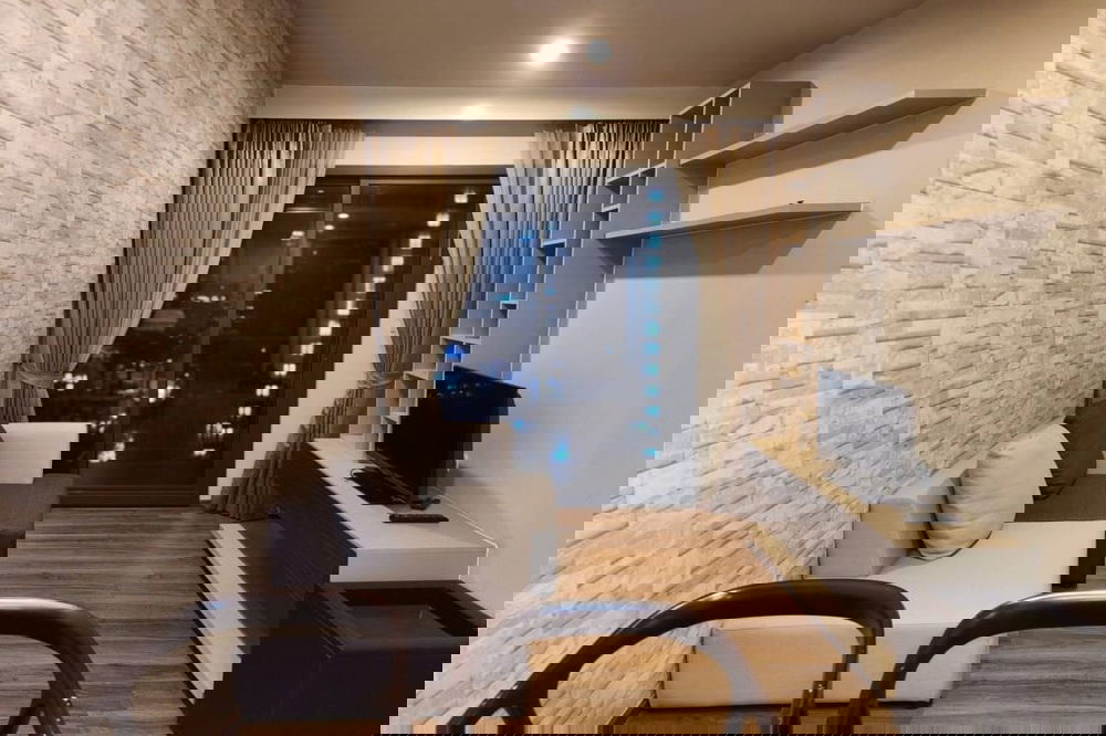 รูป 🔥 สำหรับเช่า !! ห้องไซส์ใหญ่, ทำเลดี!! 🔥 Code C20230201756..........Onyx Phaholyothin, 1 ห้องนอน, 1 ห้องน้ำ, แต่งครบ, พร้อมเข้าอยู่📣📣 - รูปที่ 2/5