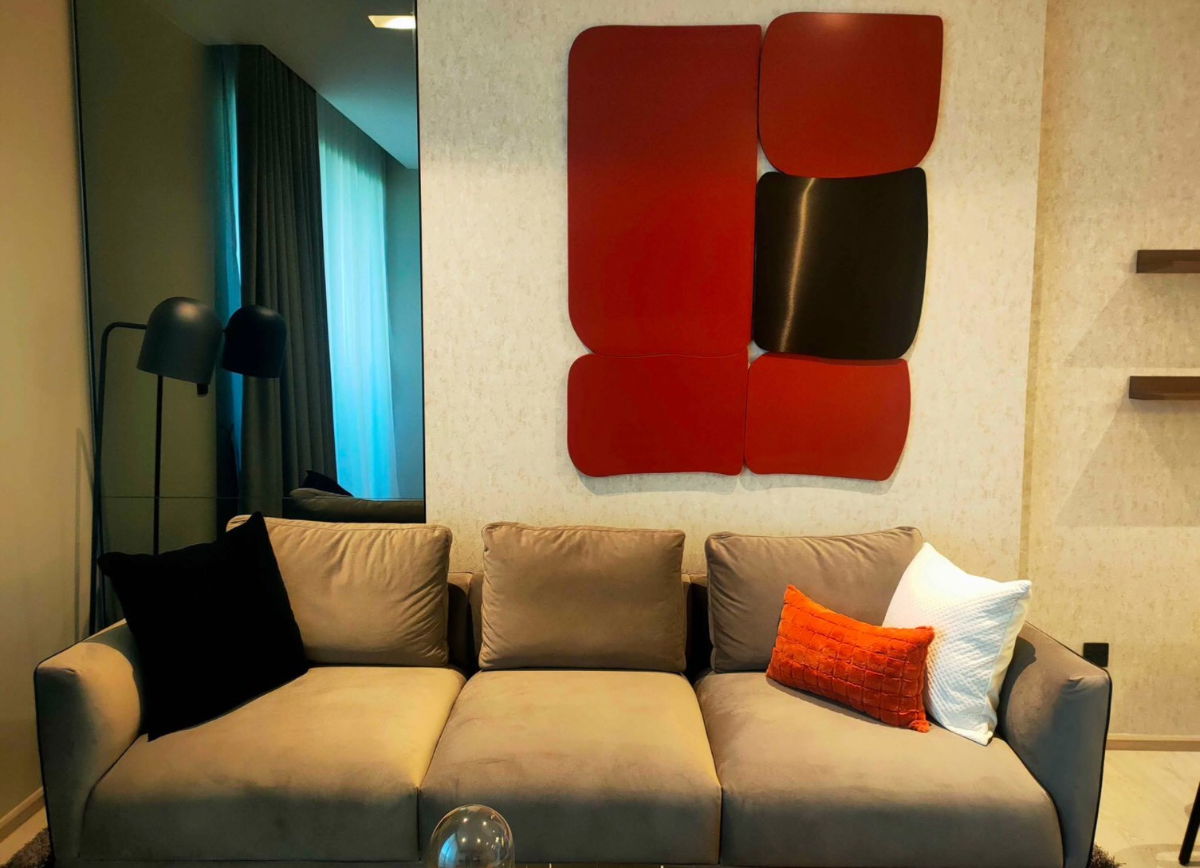 picture  The Room Sukhumvit                   38 - 14/18