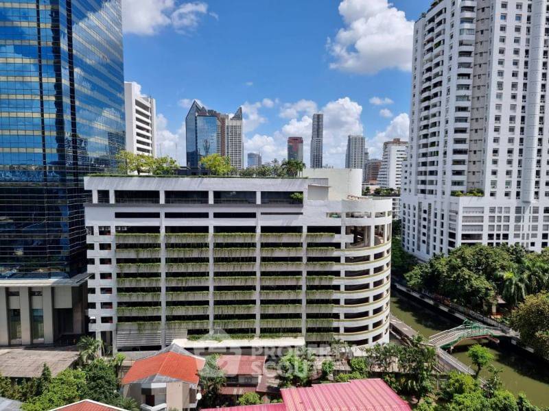 picture 2-BR Condo at Circle Condominium near MRT Phetchaburi (ID 725968) - 6/14