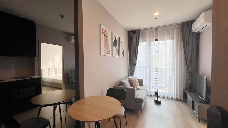 picture Ready to move in " 𝐍𝐮𝐞 𝐃𝐢𝐬𝐭𝐫𝐢𝐜𝐭 𝐑𝟗 " Floor 12 Tower N Fully Furnished Near : MRT-Rama 9 , G Tower - 2/12