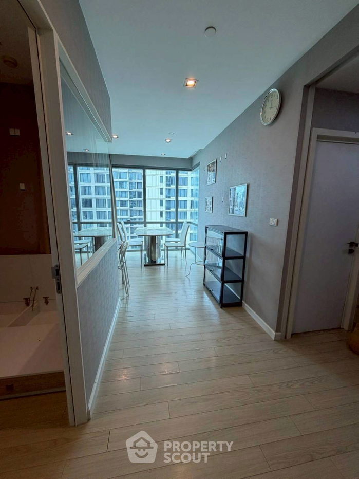 picture 2-BR Condo at The Room Sukhumvit 21 near MRT Sukhumvit (ID 2513060) - 3/12