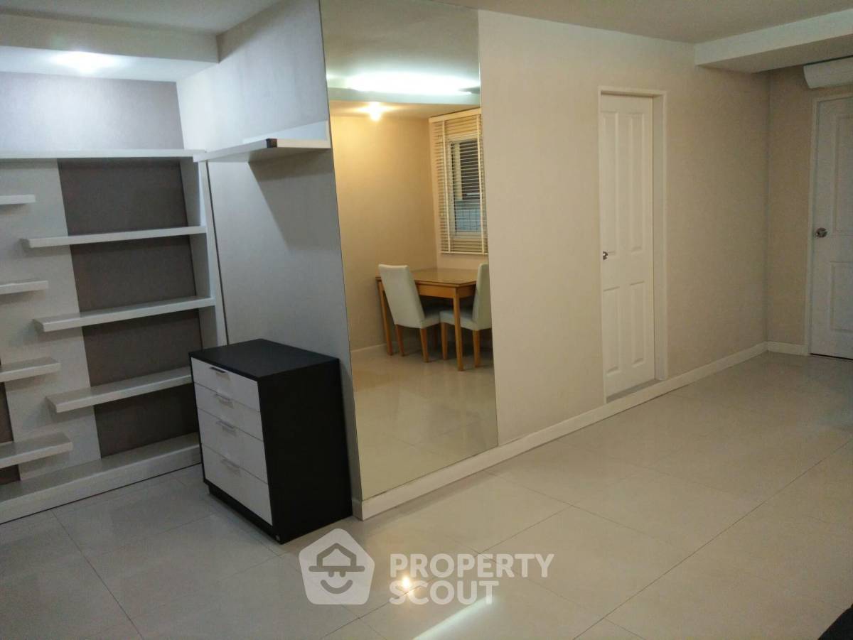 picture 1-BR Condo at Zenith Place @ Sukhumvit Condominium near BTS Phra Khanong (ID 1084332) - 5/9