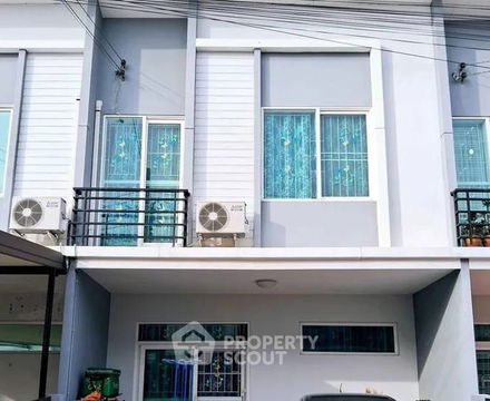 3-BR Townhouse in Si Kan (ID 2431166)