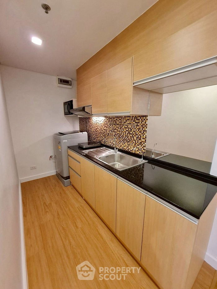 picture 1-BR Condo at Le Luk Condominium near BTS Phra Khanong (ID 2510171) - 6/9
