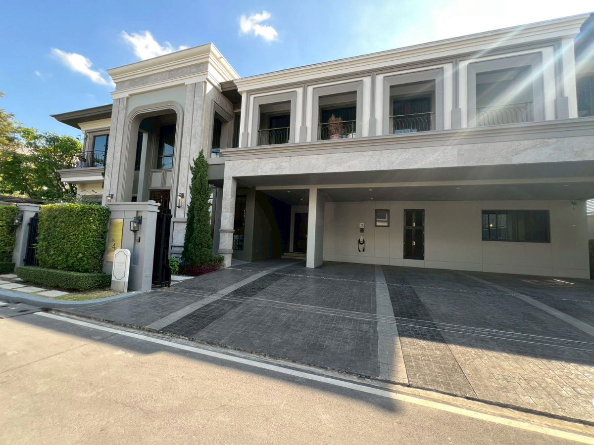 รูป Grand Bangkok Boulevard กรุงเทพกรีฑา บ้านเดี่ยวหรูสไตล์ Modern Classic ใกล้ ARL ลาดกระบัง และสนามบินสุวรรณภูมิ เพียง 62 ครอบครัวเท่านั้น - รูปที่ 36/36