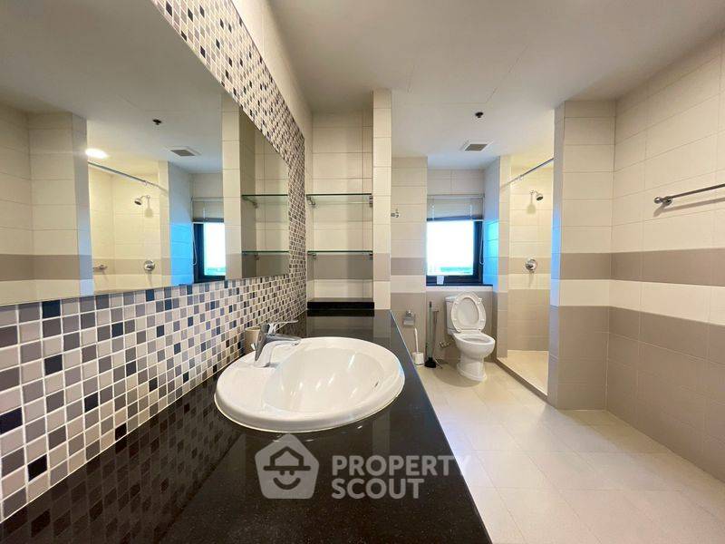 รูป คอนโด 2-ห้องนอน ที่ เดอะ เนเชอรัล เพลส สวีท คอนโดมิเนียม ใกล้ MRT ลุมพินี (ID 2512483) - รูปที่ 9/12