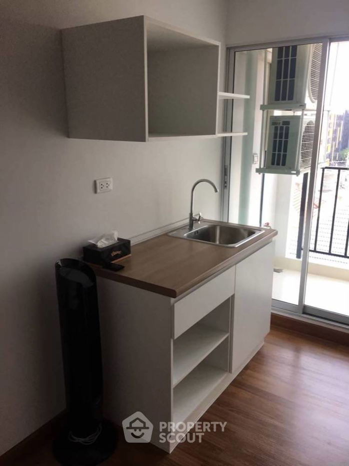 picture 1-BR Condo at You 3 Condo @ Yak Kaset near BTS Kasetsart University (ID 888475) - 2/9