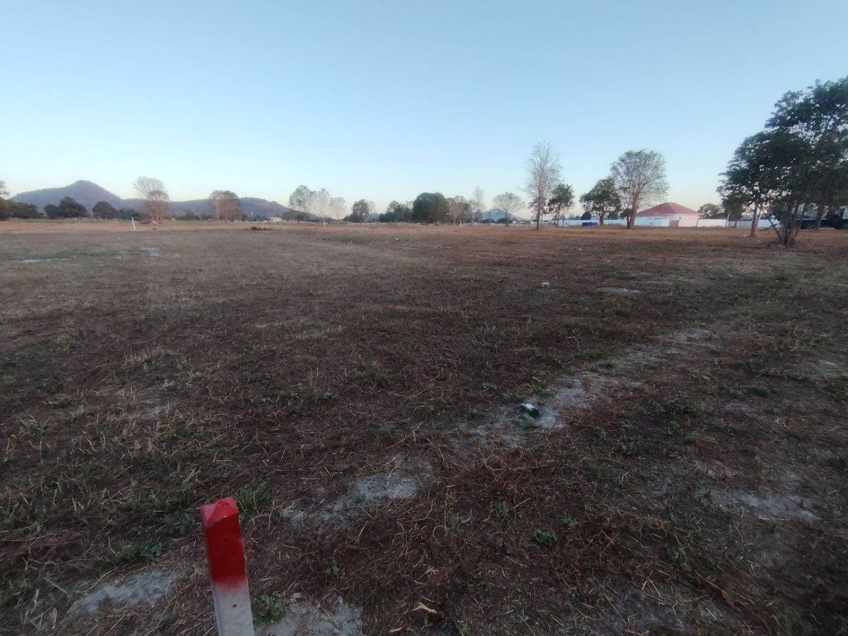 picture 1-0-0 Rai | Nice Home Building Plot  Located Near Black Mountain Golf! - 7/10