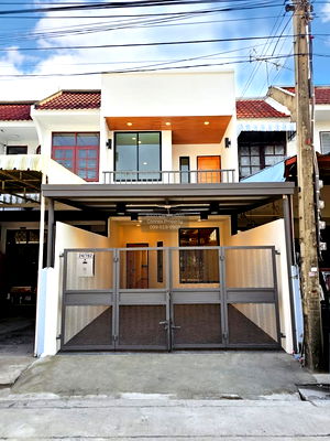 Townhouses for sale Muang Pathum Thani Pathumthani : For Sale Townhouse/Townhome  , Baan Yu Charoen Prempracha , Lak Hok , Mueang Pathum Thani , Pathum Thani , CX-141119 ✅ Live chat with us ADD LINE @connexproperty ✅