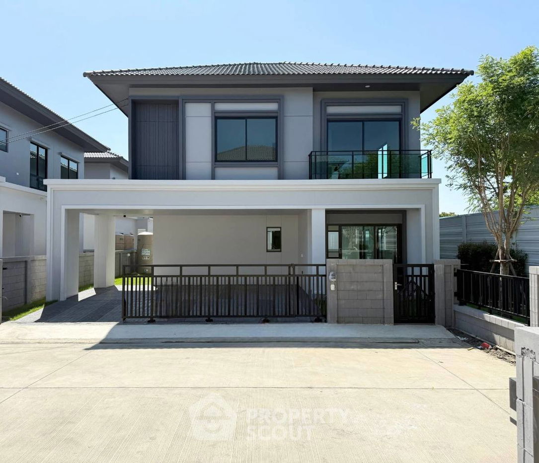 picture 4-BR House at Britania Bangna-Srivaree in Sisa Chorakhe Yai (ID 2511190) - 1/20
