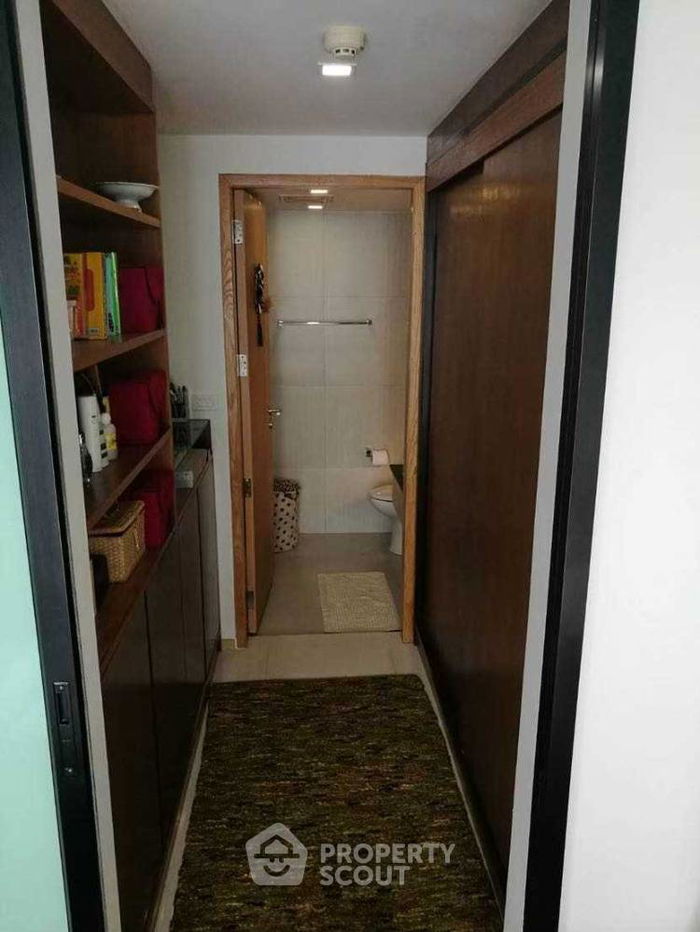 picture 1-BR Condo at Socio Ruamrudee near BTS Nana (ID 1432724) - 5/9