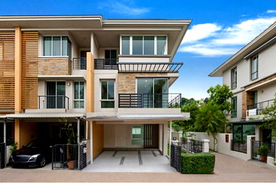 ทาวน์โฮม สำนักงานสรรพากรพื้นที่กรุงเทพมหานคร 7 : พลัสซิตี้พาร์ค งามวงศ์วาน25 ทาวน์โฮม