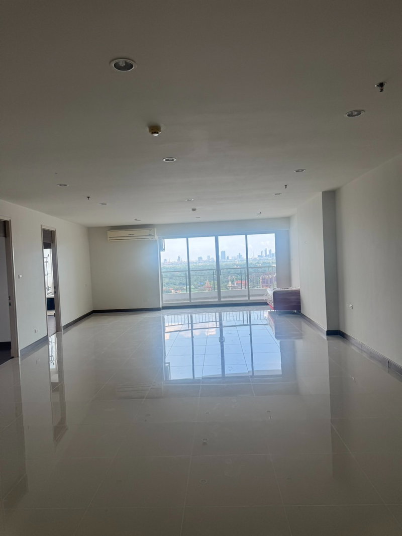 Condos for sale : 🏙️ Rare Item! ✨ Luxurious riverside living on the Chao Phraya River. Detached house-sized unit. Supalai Prima RivaMD-25025443