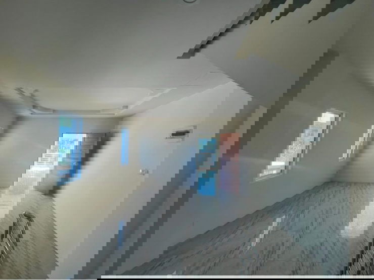 รูป ปล่อยเช่า อาคารพาณิชย์ 3 ชั้น  ถนน ราชวงศ์ ตัวเมืองนครพนม ใกล้ Tesco lotus ห่างจาก Big C และ Makro 2 ก.ม (4นาที) - รูปที่ 9/10