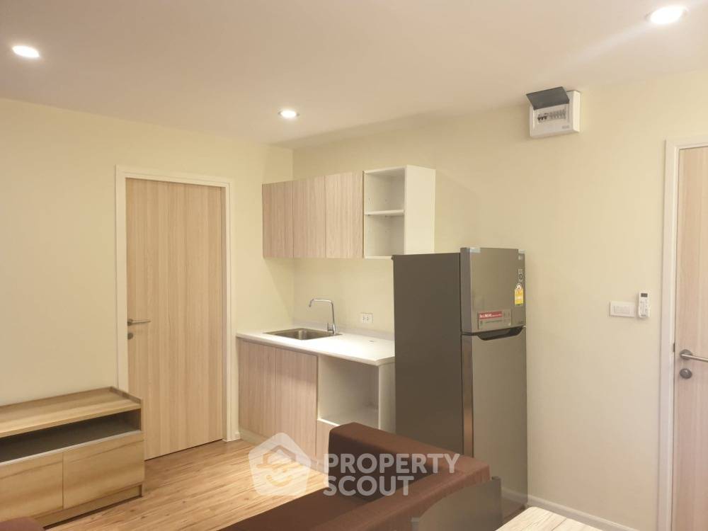 picture 1-BR Condo at Grand Condominium Wutthakat 57 near BTS Wutthakat (ID 664158) - 4/8