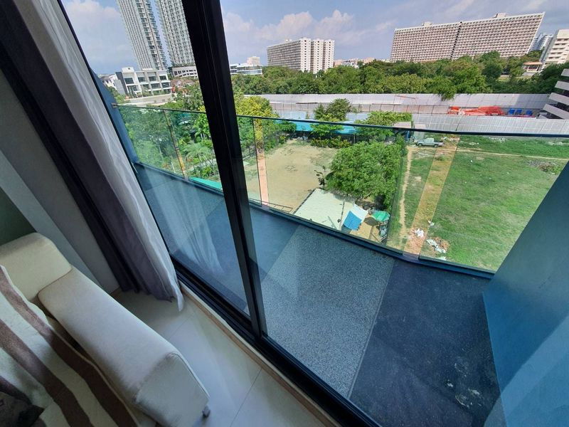 picture Hot sale 1 bedroom 40 Sq.m on 6th floor - 4/12