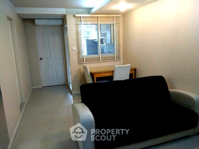 ขายคอนโด : คอนโด 1-ห้องนอน ที่ ซีนิธ เพลส แอท สุขุมวิท คอนโดมิเนียม ใกล้ BTS พระโขนง (ID 1084332)