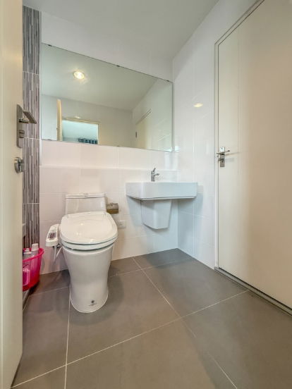 รูป ขายบ้านแฝดมือสอง โครงการ วิลลาจจิโอ ปิ่นเกล้า-ศาลายา (Villaggio Pinklao-Salaya) เนื้อที่ 35 ตร.ว. ใกล้เซ็นทรัลศาลายา - รูปที่ 11/12