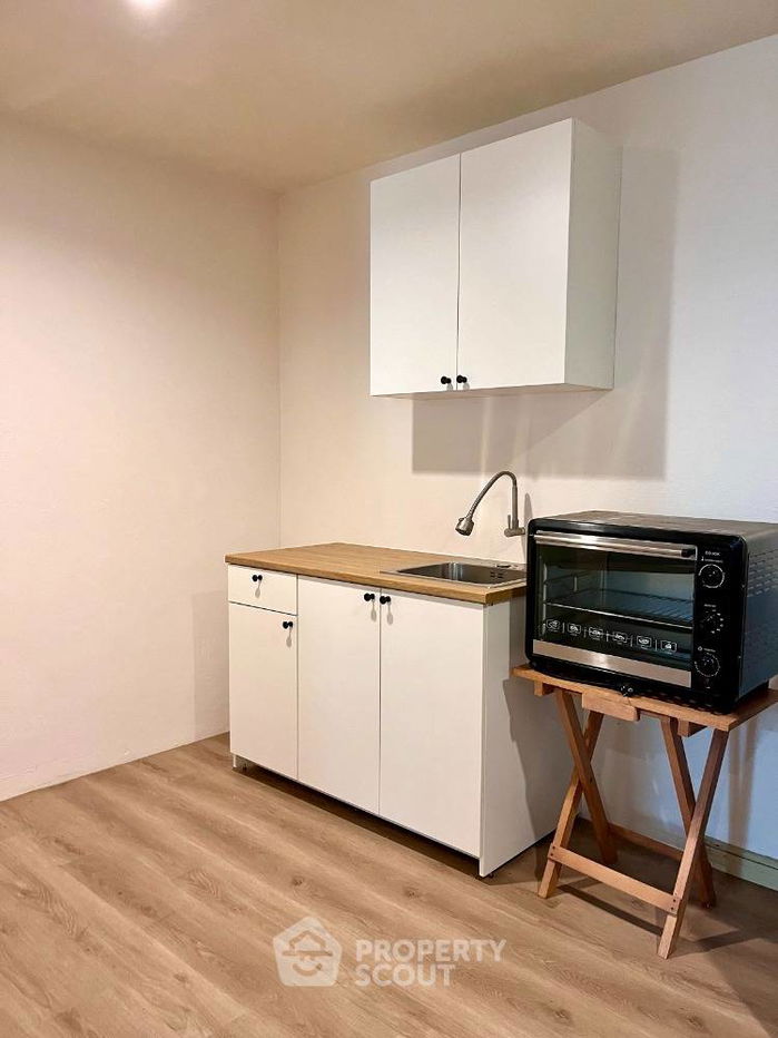 picture 2-BR Condo at Ratchayothin Place Condominium near BTS Ratchayothin (ID 1506355) - 13/23