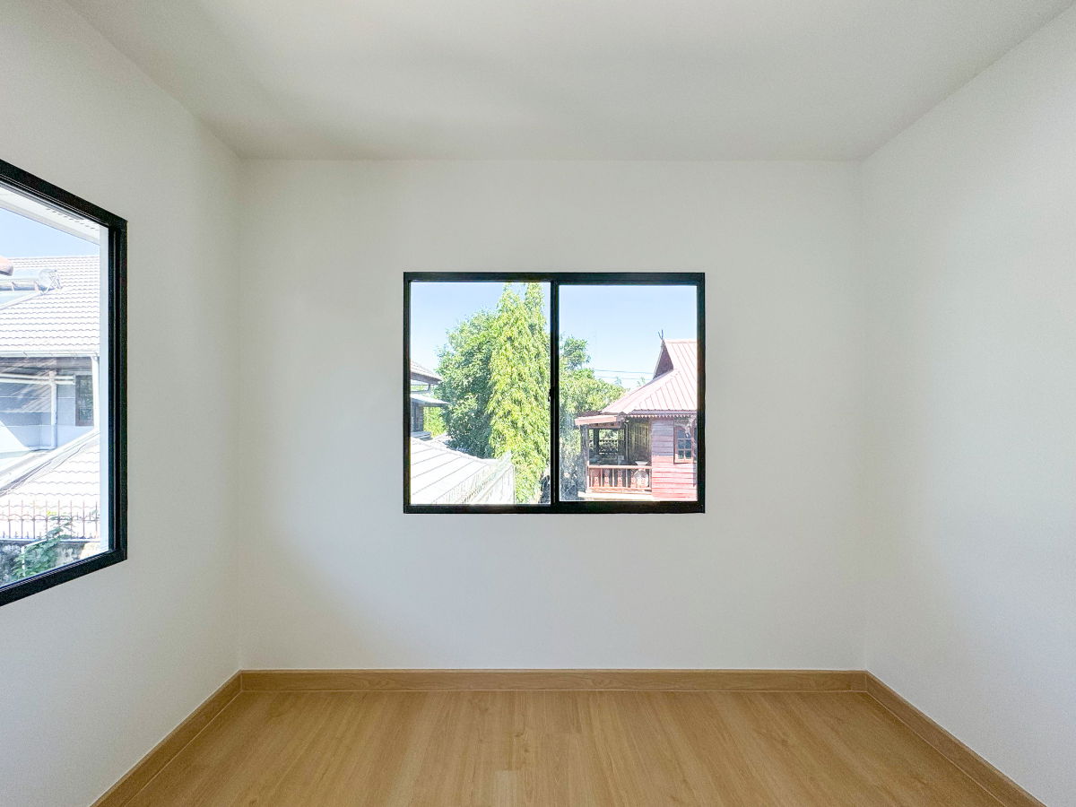 รูป รีโนเวทใหม่ทั้งหลัง พร้อมเข้าอยู่ ขายบ้านเดี่ยว โกลเด้นวิลเลจ บางนา–กิ่งแก้ว (Golden Village Bangna–Kingkaew) 3 ห้องนอน ใกล้สนามบินสุวรรณภูมิ - รูปที่ 14/28