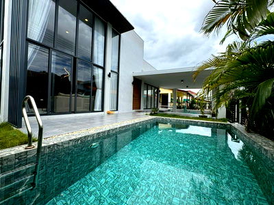 Houses for sale Bang Lamung Chonburi : KT0100📲LineID @556ryccg🏖️Pool Villa for Sale in Naklua12 3Bedroom Fully furnished with🏊Private pool